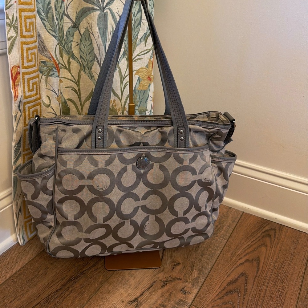 Coach Women's Diaper Bag Tote Grey Canvas Op Art Signature 16981 Travel Y2K